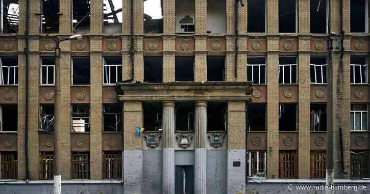 Marktplatz beschossen: Viele Tote in ostukrainischer Stadt