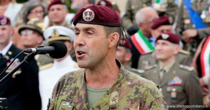 “Vannacci venga a presentare il libro da noi”: l’invito di un liceo di Afragola. Ed è polemica