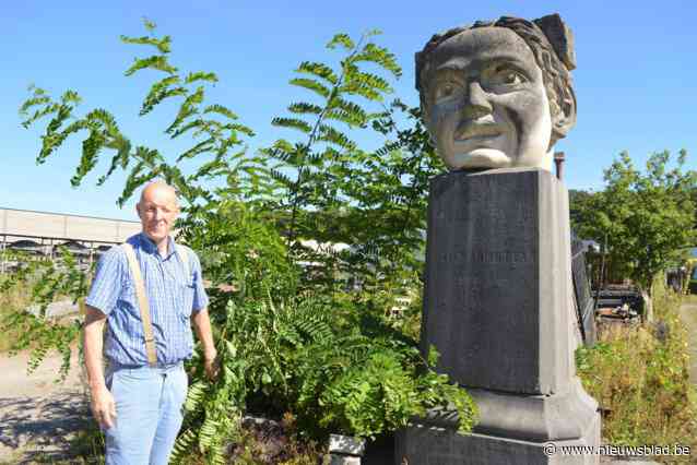 Zotste dingen zoals oude telefooncel, drieduizend deuren en antieke lift wachten op ‘baasje’ aan Lierselei