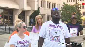 Family presses DA for more charges in case of slain 8-year-old at 'Justice for Jenesis' rally