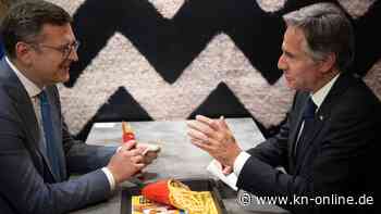 Warum die Außenminister der Ukraine und USA bei McDonald‘s in Kiew waren