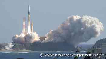Japan schickt Sonde Richtung Mond