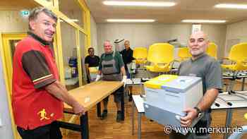 Neue Weßlinger Schule: Möbel und Kisten sind gelandet