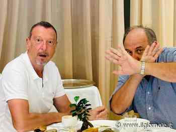 "Se succede...". Amadeus e Scotti insieme, la foto scatena il tam-tam su Sanremo