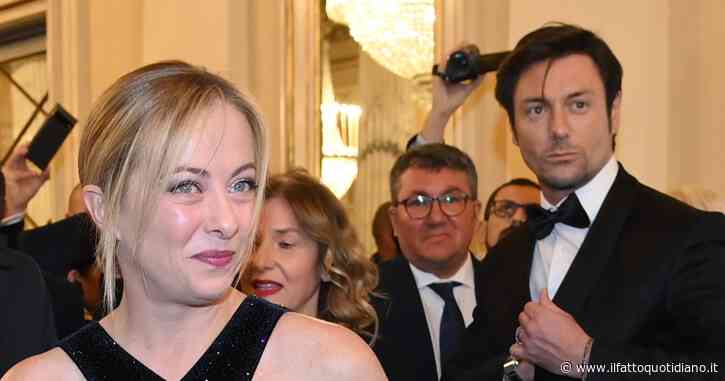 Meloni su Giambruno: “Ha detto in modo frettoloso e assertivo una cosa che i genitori dicono ai figli”. Poi si irrita: “Basta chiamarmi in causa”