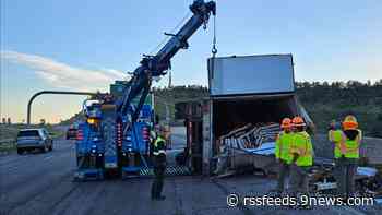 Palisade peaches cover portion of eastbound I-70 after semi crash