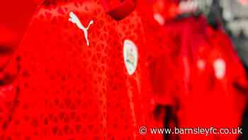 REDS SUPERSTORE OPEN SATURDAY AND SUNDAY THIS WEEKEND