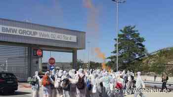 Klima-Aktivisten von „Sand im Getriebe“ blockieren BMW-Werk in Dingolfing