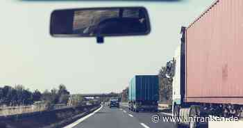 A73 bei Bamberg: Höhe unterschätzt - Lkw kracht mit geladenem Bagger Autobahnbrücke