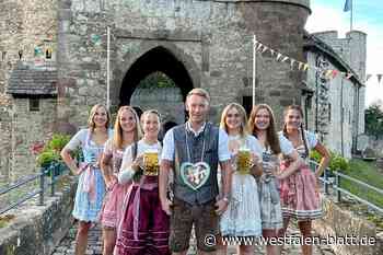 Bayerischer Abend in Dringenberg: Party im Burgstadion