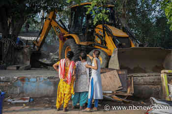 India preps for G20 summit of world leaders by bulldozing homes