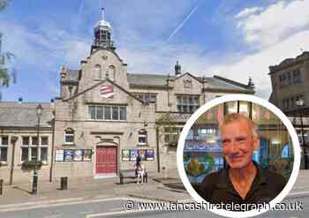 Colne Muni Theatre manager Tony Dodd retires after 35 years