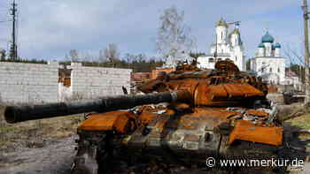 Video zeigt Ukraine-Erfolg: Artillerie und Drohne zerstören wohl russischen T-90-Panzer