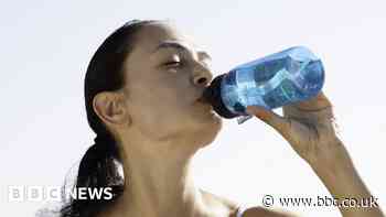 South West Ambulance Service issues weekend heatwave warning