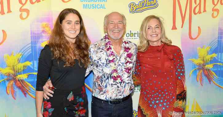 Jimmy Buffett's Daughter: My Dad Was 'A Man Whose Spirit Could Not Be Broken' in His Final Days