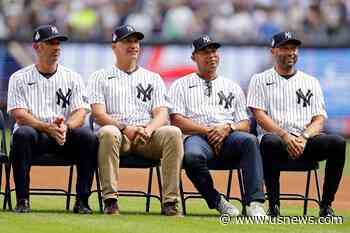 Jeter Returns as Yankees Honor 1998 Team at Old-Timers' Day, Boone Booed by Some