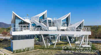 Sailing House / IROJE KHM Architects