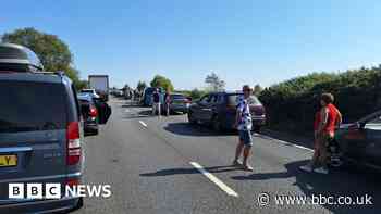 Motorists suffer hot weather misery after A31 crash