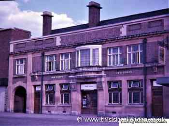PHOTOS: What Romford's high streets looked like in the 1960s