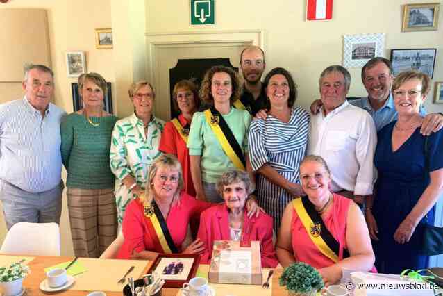 “Veel peren en af en toe een portootje”: Christiane verklapt hoe ze honderd jaar werd