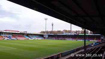 Scunthorpe United v Buxton abandoned in injury time because of heavy rain