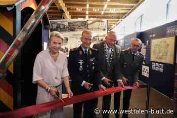 Drei-Sterne-General eröffnet Bundeswehr-Ausstellung in Höxter