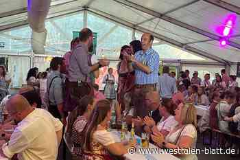 Riesenstimmung bei blau-weißer Party in Brockhagen