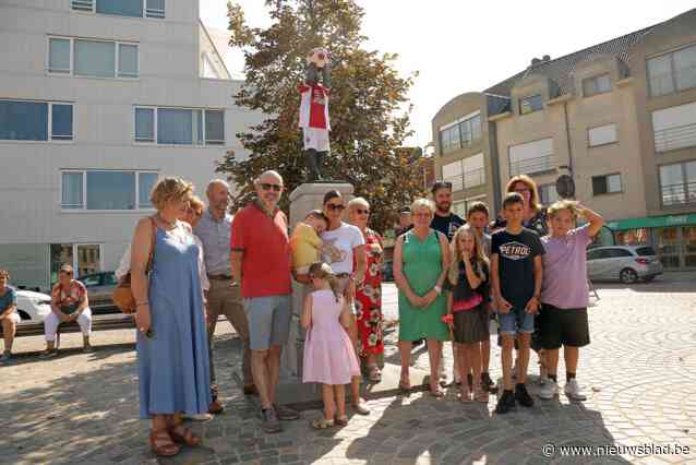 Den Bierpruver op het Kristus Koningplein is even Toby Alderweireld in het klein, familie van Antwerp-speler neemt honneurs waar