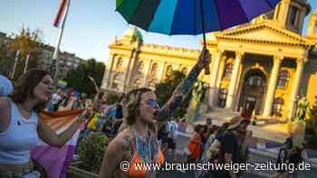 Serbien: Pride Parade in Belgrad verläuft ohne Zwischenfälle