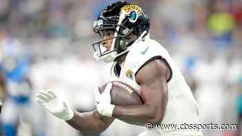 LOOK: Colts score wild defensive touchdown after Jaguars player makes bizarre rookie mistake