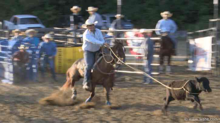 Thousands attend Roanoke Rodeo, raises money for Roanoke Volunteer Fire Department