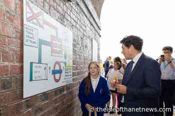 Rail Minister officially opens Thanet Parkway railway station (and it now has toilets)