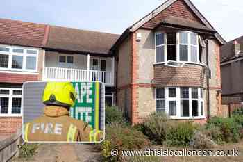 Bexleyheath Broomfield Road: Man arrested after suspected arson fire