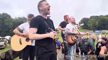 Oliver Anthony, Papa Roach, Shinedown Cover Lynyrd Skynyrd at Makeshift Acoustic Gig