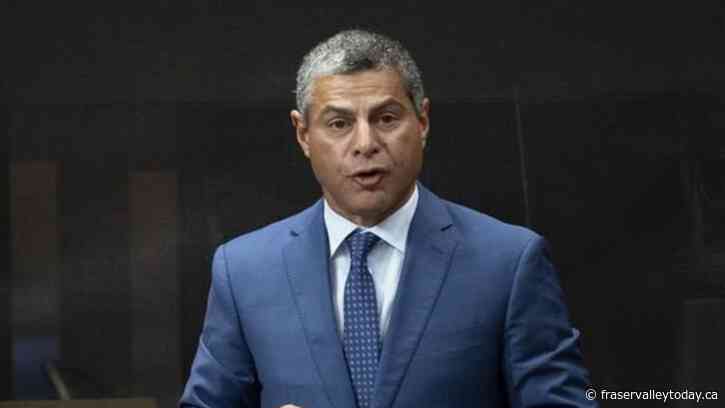 Ex-Conservative Quebec MP, ‘political orphan’ Alain Rayes won’t seek re-election