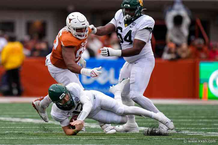 Another primetime start for No. 4 Texas against Baylor in Waco