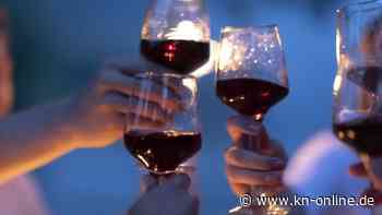 Millionen Liter Wein fließen durch portugiesisches Dorf