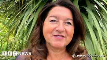 Isle of Wight Council leader resigns after no confidence motions