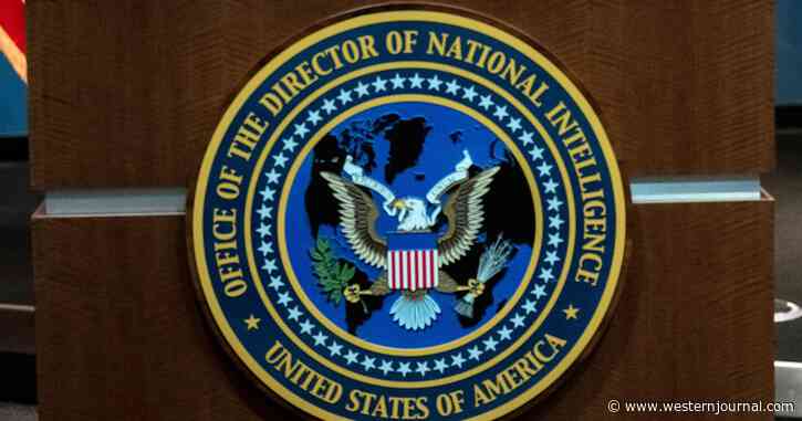 US Spy Agencies Invest $22 Million in 'Smart Clothing' That Could Monitor Wearer, Secretly Surveil Anyone Nearby