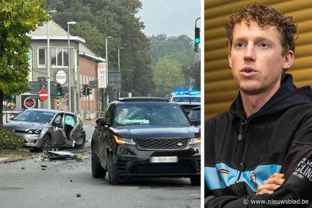 Profwielrenner Nathan Van Hooydonck (27) in kunstmatige coma na zware crash: “Zijn zwangere vrouw zat naast hem”