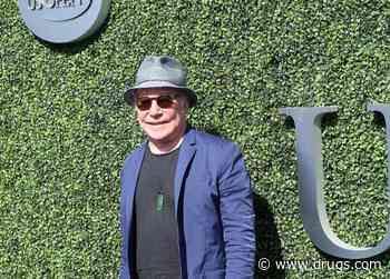 Paul Simon Opens Up About Hearing Loss