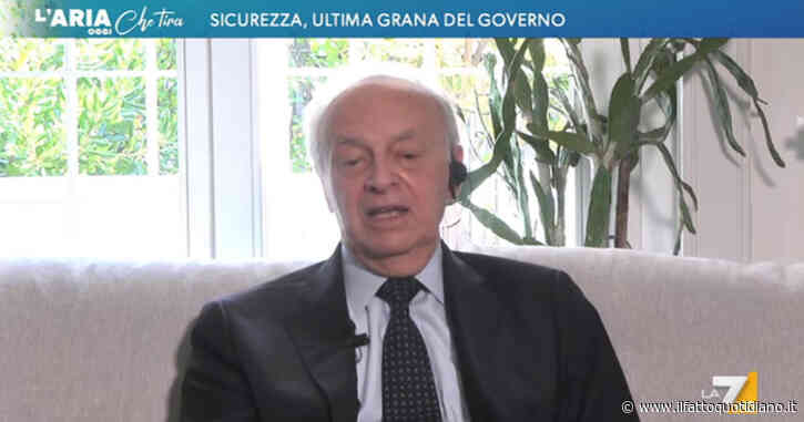 Caivano, Davigo a La7: “Stop a cellulari per minori violenti? Inefficace. In Italia le leggi si fanno ma sono quasi sempre inapplicabili”