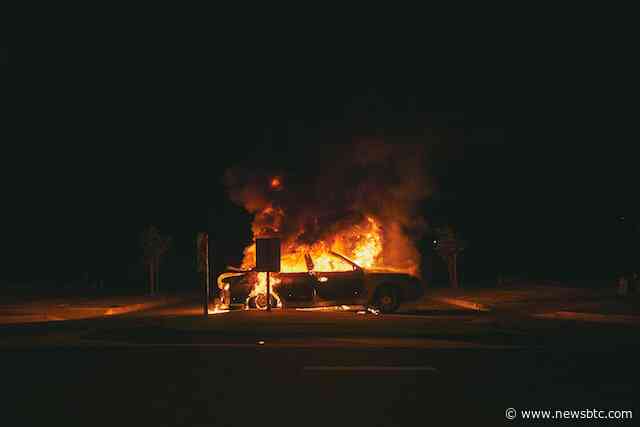 Bitcoin Price Imminent Crash Into The $23,000 Level, These Are The Bearish Catalysts