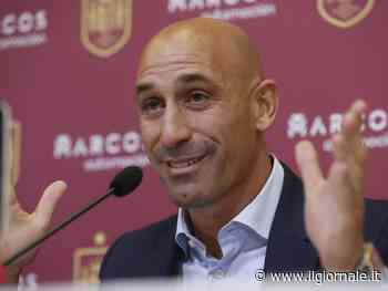 "Fu un gesto reciproco...". La verità di Luis Rubiales sul bacio alla calciatrice