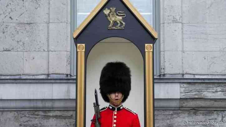 Increasing number of Canadians want to reconsider ties to monarchy, survey suggests