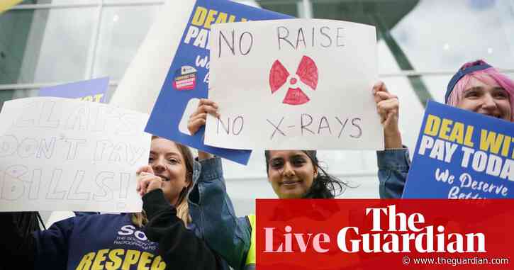 UK economy contracts 0.5% in July amid strikes and bad weather; BP boss Looney quits – business live