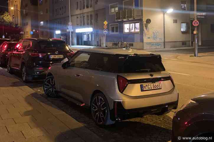 Nieuwe MINI Cooper SE JCW is een lekkere dikkerd!