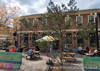 Eltham GPO pub in post office closes for refurbishment