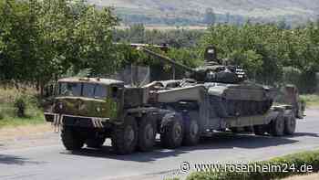 Militärmanöver mit US-Soldaten: Aserbaidschan verlegt Panzer an Grenze zu Armenien