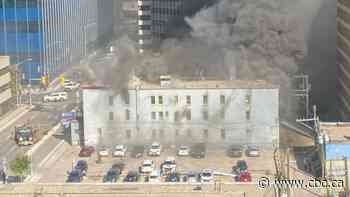 Streets blocked off in downtown Winnipeg due to fire at vacant Windsor Hotel